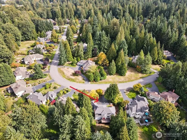 $4,585 | 22512 76th Avenue Southeast, Woodinville, WA 98072