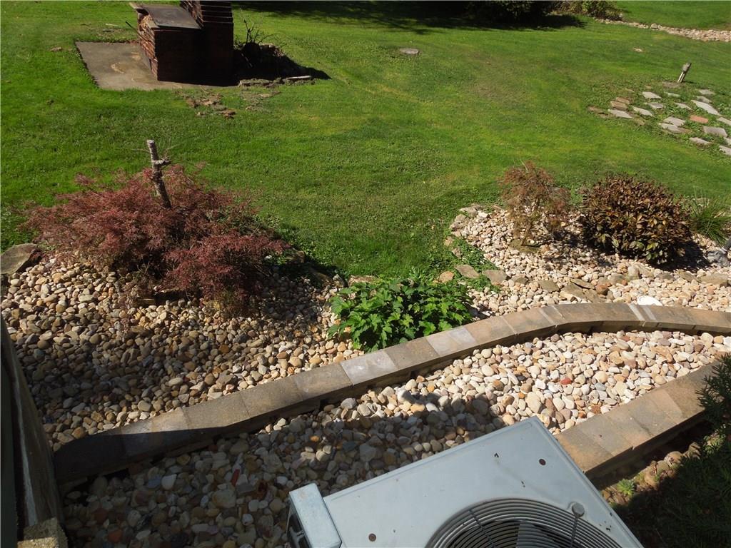 2000 Kentucky Lane Rochester, PA 15074 - Photo 21 of 25