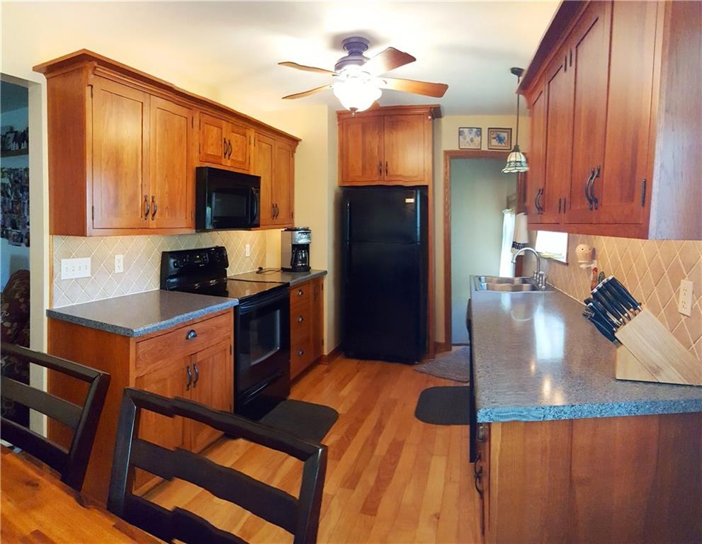 2000 Kentucky Lane Rochester, PA 15074 - Photo 6 of 25