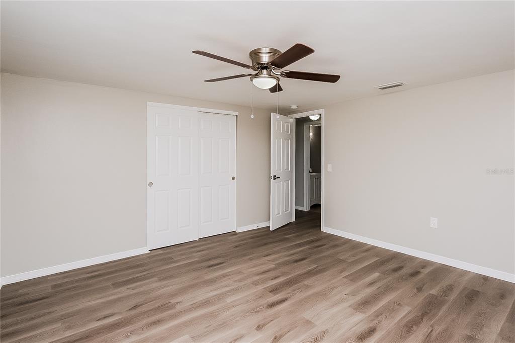 3914 Pensdale Drive New Port Richey, FL 34652 - Photo 11 of 16