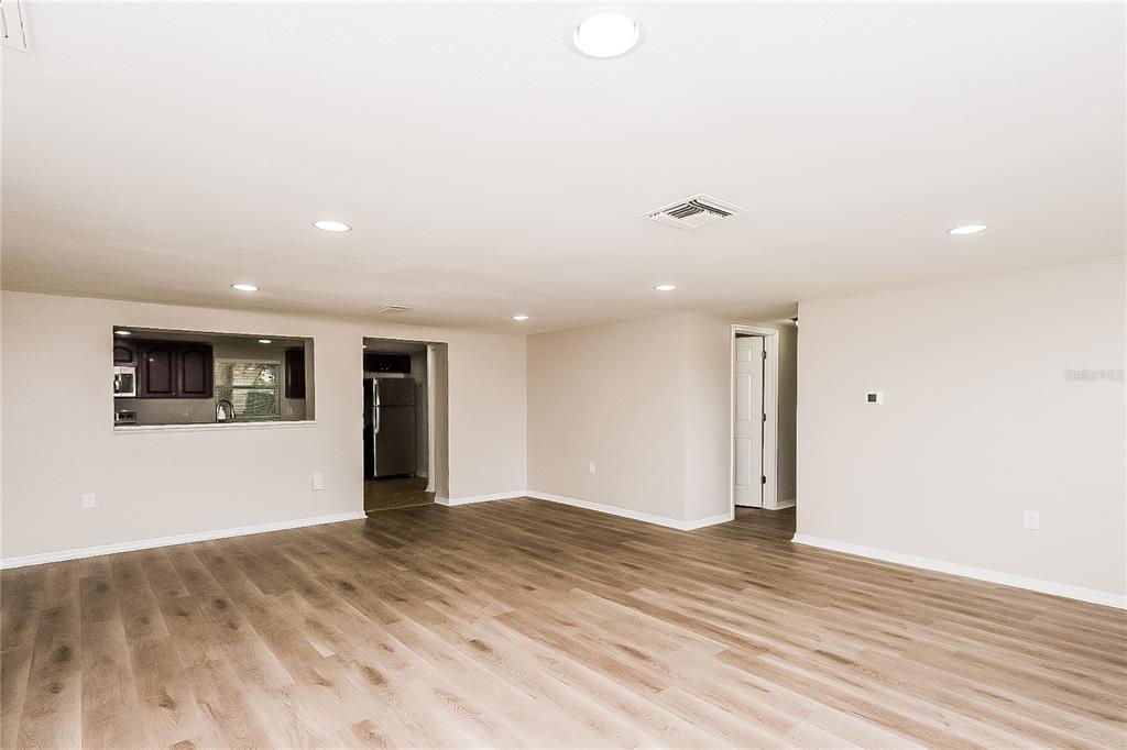 3914 Pensdale Drive New Port Richey, FL 34652 - Photo 3 of 16