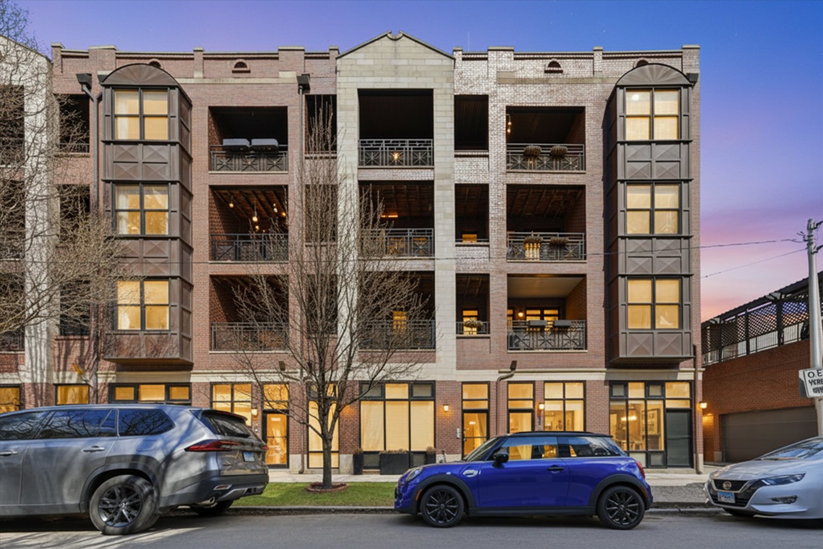 2114 West Rice Street, Unit 4 Chicago, IL 60622 - Photo 2 of 25