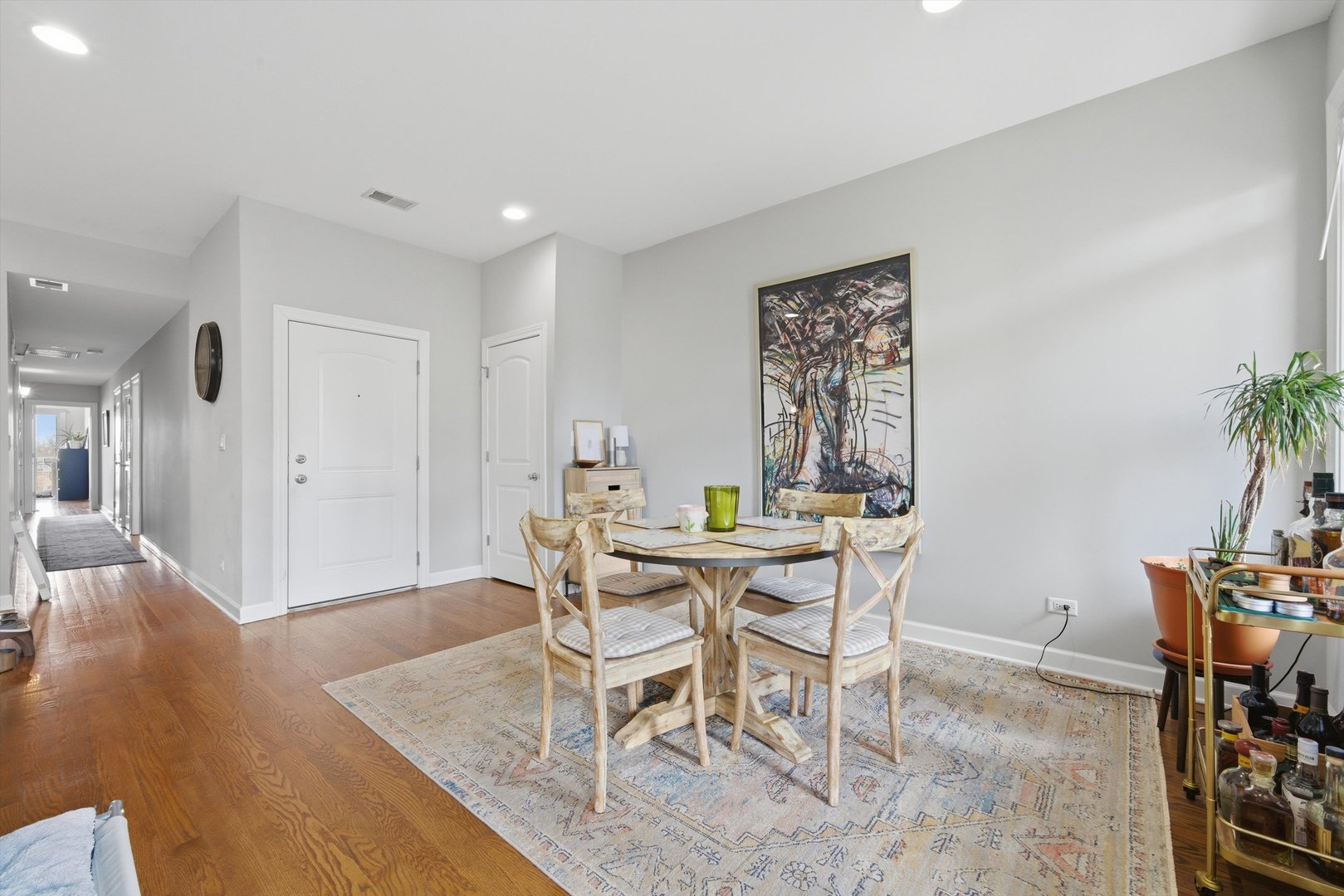 2114 West Rice Street, Unit 4 Chicago, IL 60622 - Photo 4 of 25