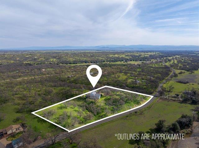 18920 Reeds Creek Road Red Bluff, CA 96080 - Photo 3 of 71 20260540-44b01325-3ea7-4ad9-ba85-8827ece