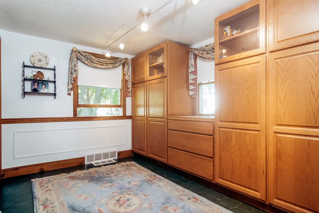37 Dana Road Norwell, MA 02061 - Photo 4 of 29