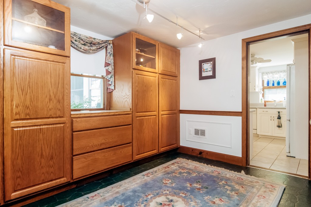 37 Dana Road Norwell, MA 02061 - Photo 5 of 29