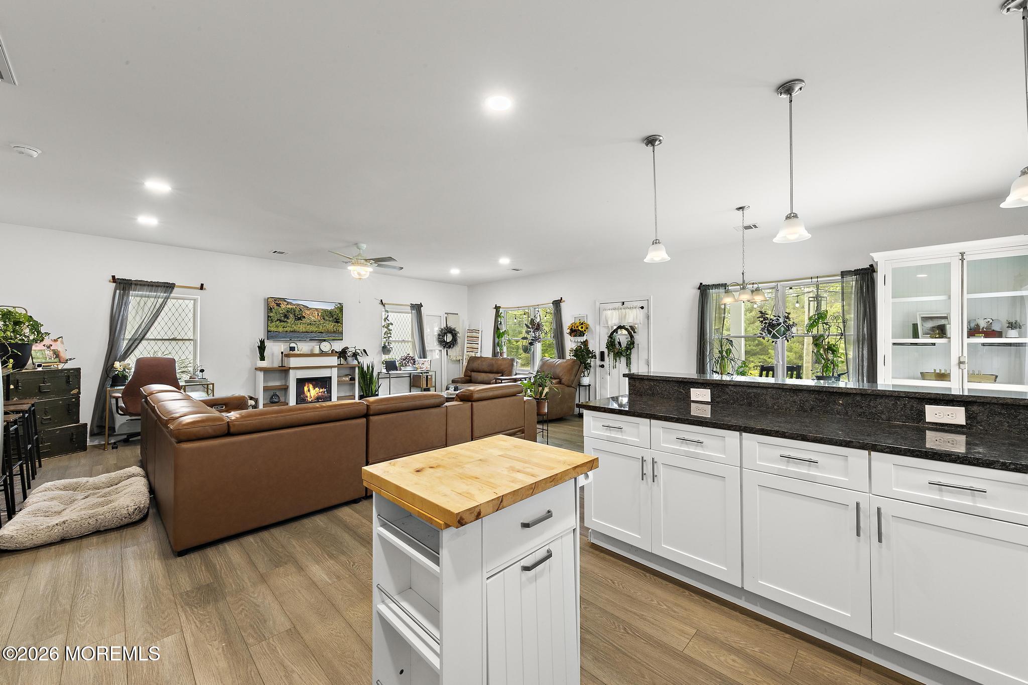 413 South Green Street Tuckerton, NJ 08087 - Photo 16 of 42 kitchen