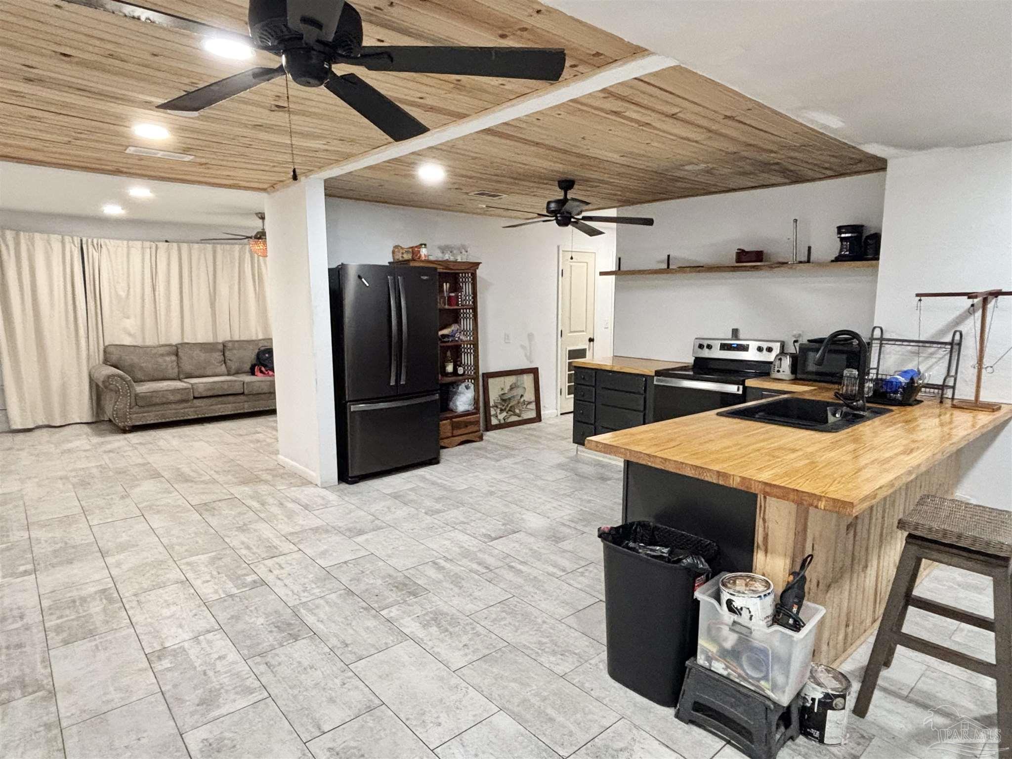 4832 West Spencer Field Road Pace, FL 32571 - Photo 8 of 30 Gallery Image 8