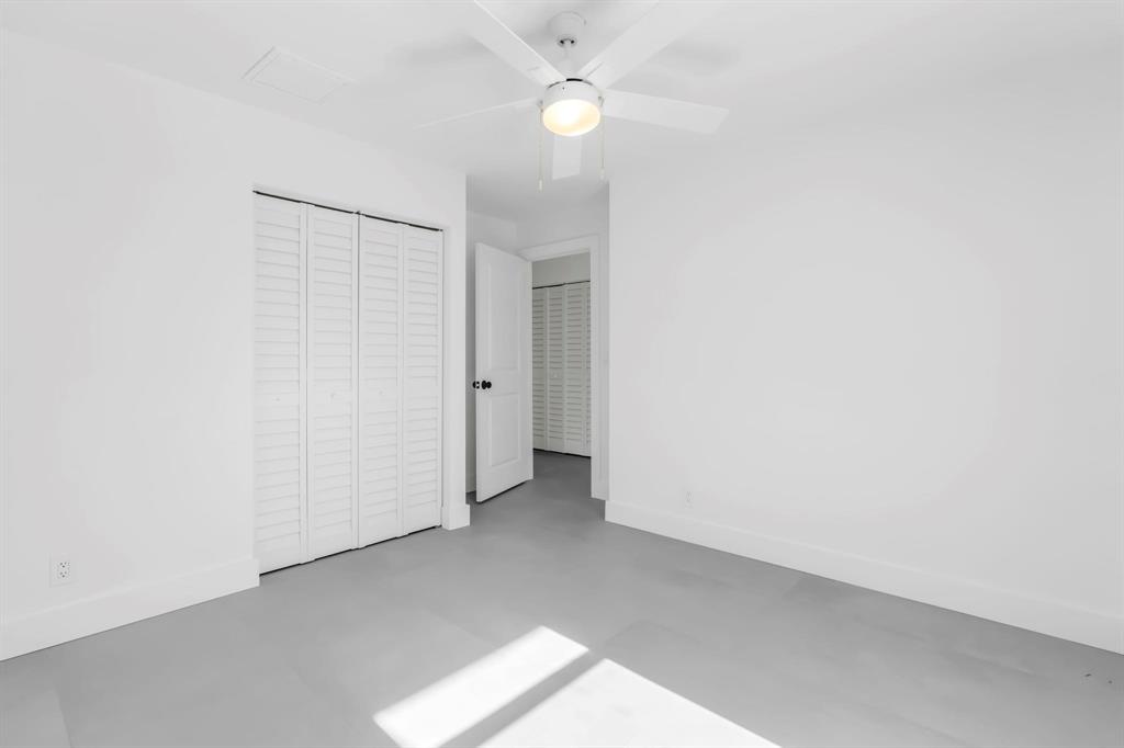 12865 Kingsway Road Wellington, FL 33414 - Photo 13 of 28