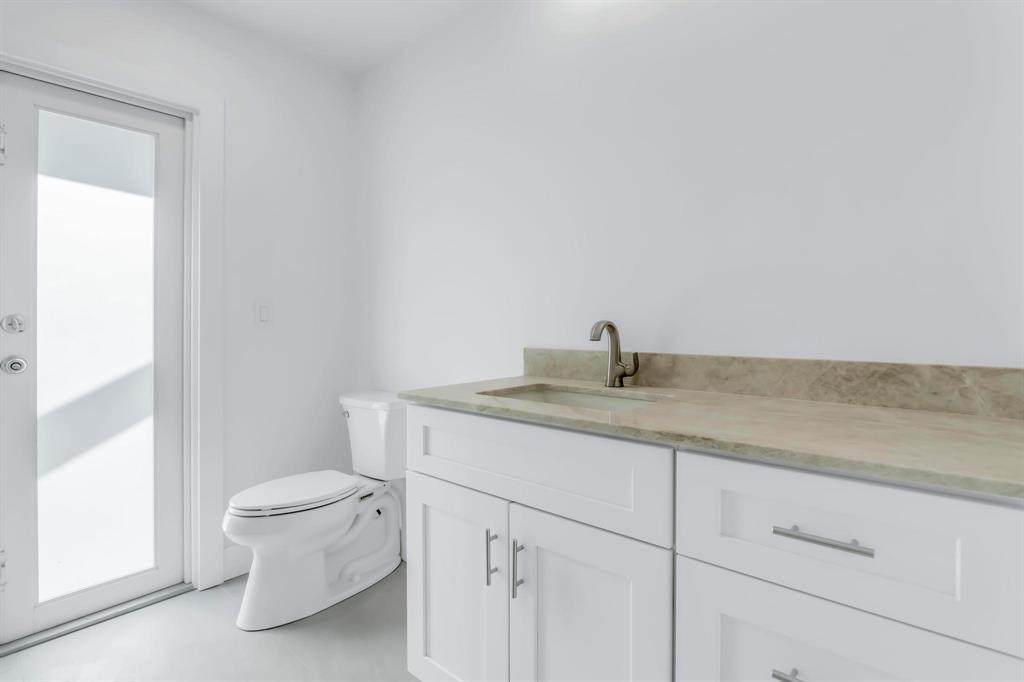 12865 Kingsway Road Wellington, FL 33414 - Photo 20 of 28