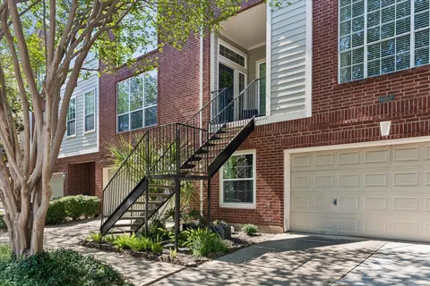 $470,000 | 306 Fargo Street, Houston, TX 77006