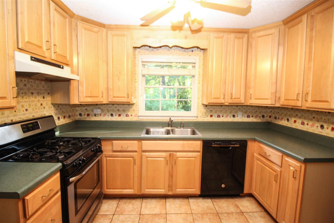 232 Singleton Street Raleigh, NC 27606 - Photo 9 of 30 Photo 9