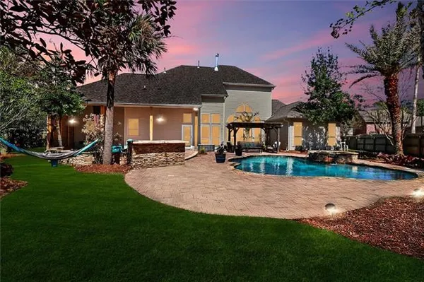 $799,000 | 323 Sandalwood Drive, Mandeville, LA 70448