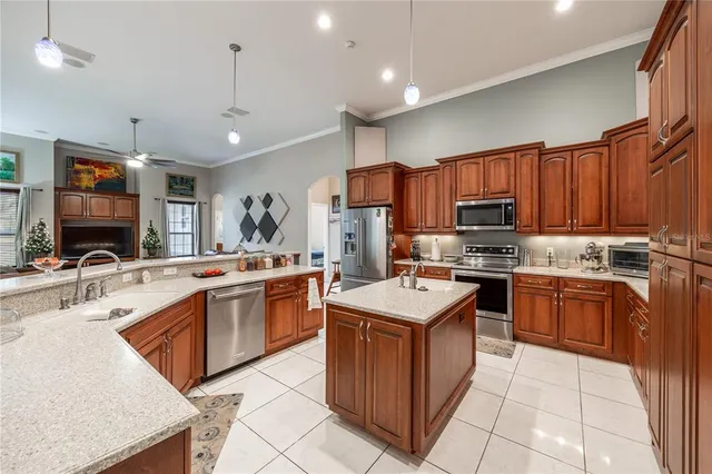 $975,000 | 163 Northwest Amber Court, Lake City, FL 32055