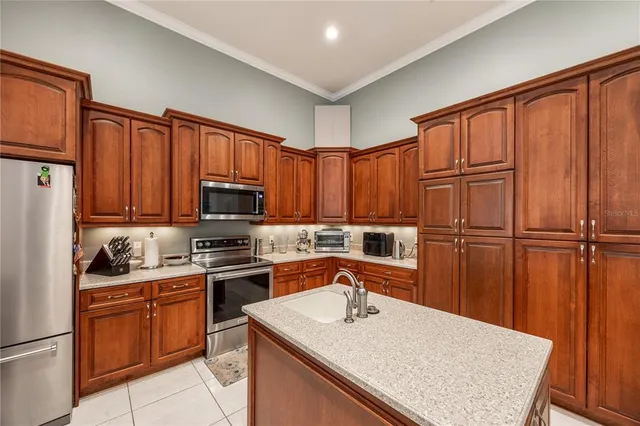 $975,000 | 163 Northwest Amber Court, Lake City, FL 32055