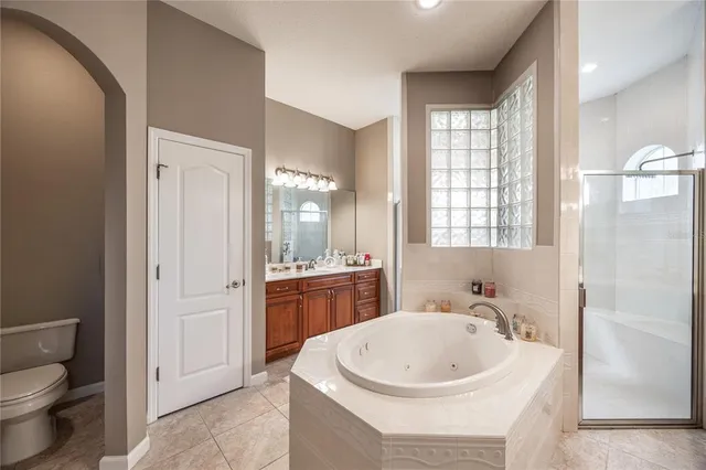 $975,000 | 163 Northwest Amber Court, Lake City, FL 32055