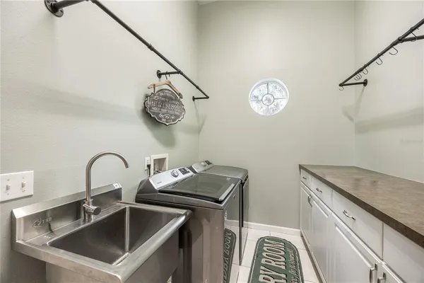 $975,000 | 163 Northwest Amber Court, Lake City, FL 32055