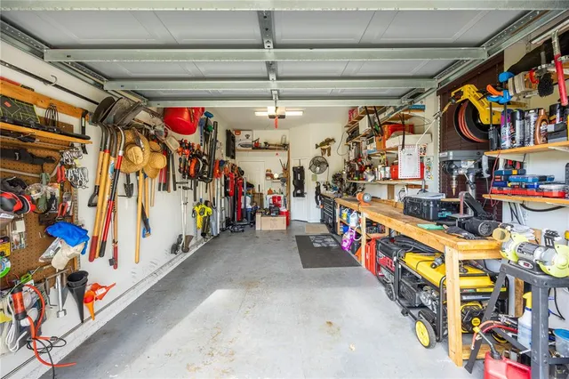 $975,000 | 163 Northwest Amber Court, Lake City, FL 32055