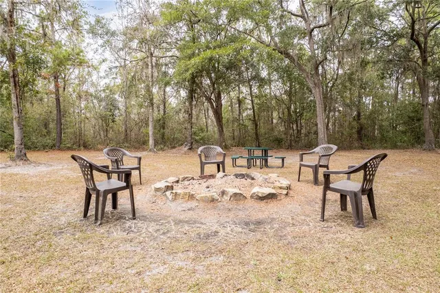 $975,000 | 163 Northwest Amber Court, Lake City, FL 32055