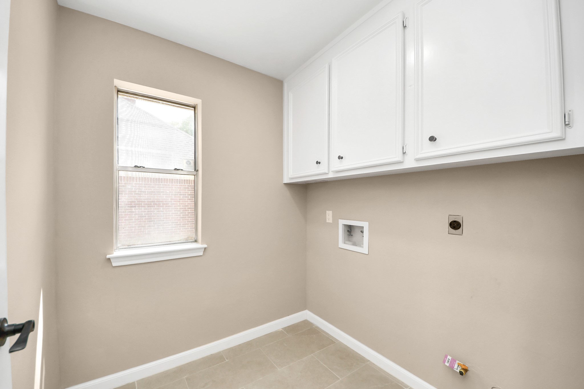 19030 Keyturn Lane Humble, TX 77346 - Photo 10 of 50 a view of an empty room with a window