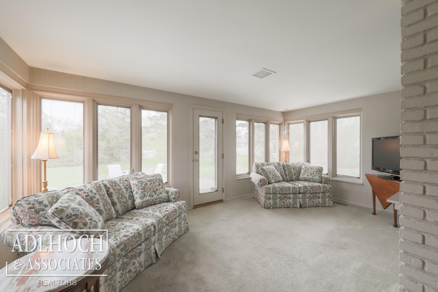 476 Shelbourne Road Grosse Pointe Farms, MI 48236 - Photo 11 of 30