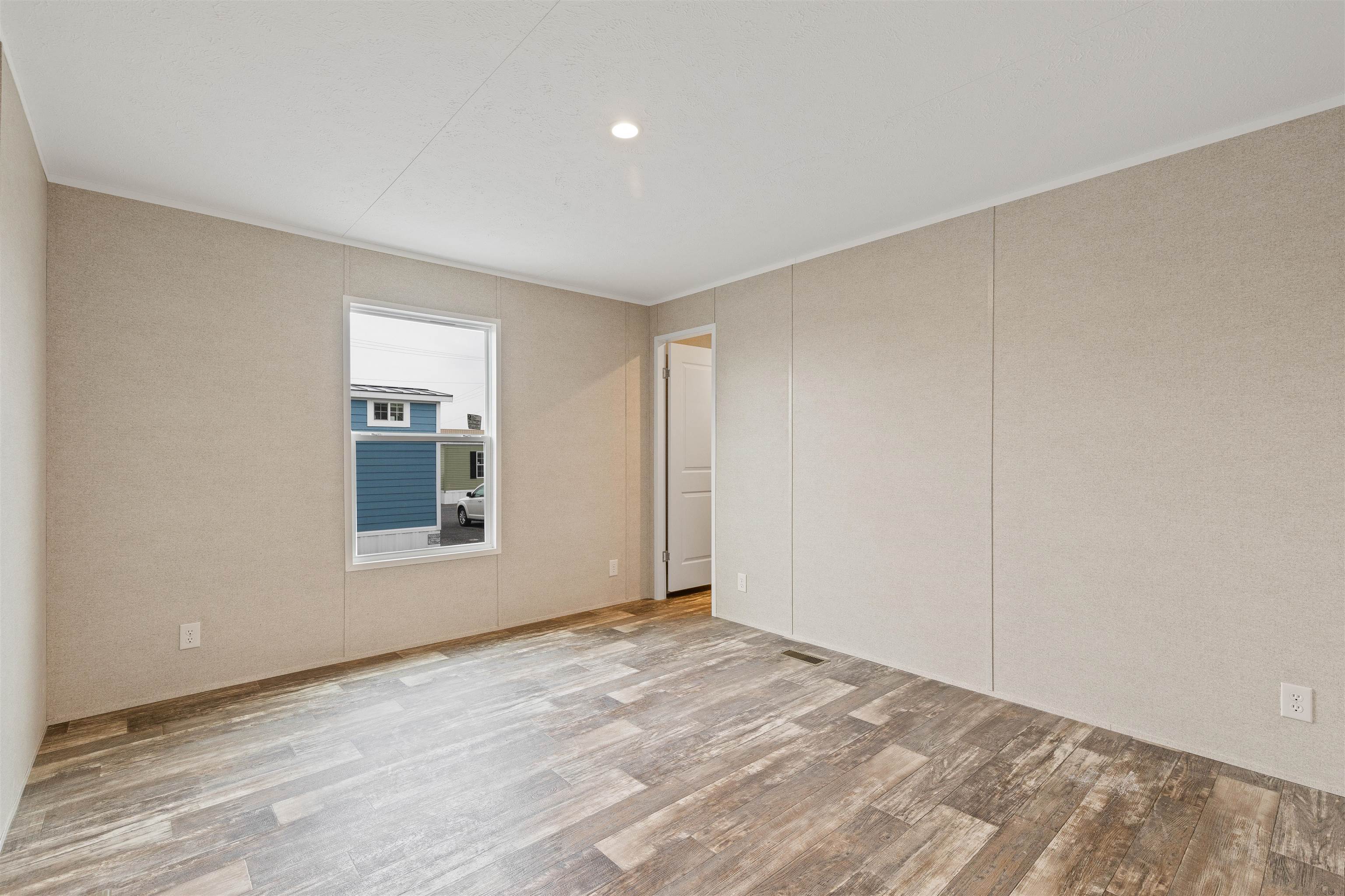 56 Third Street Barrington, NH 03825 - Photo 28 of 35