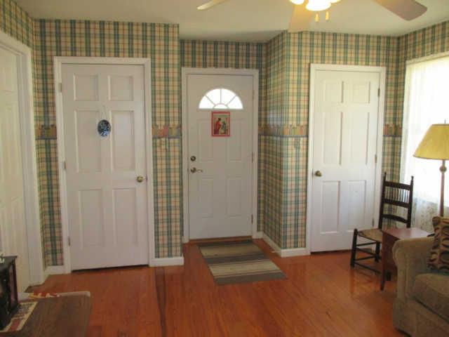 3280 Bethel Road Pulaski, TN 38478 - Photo 15 of 20 a view of livingroom with hardwood floor and a flat screen tv