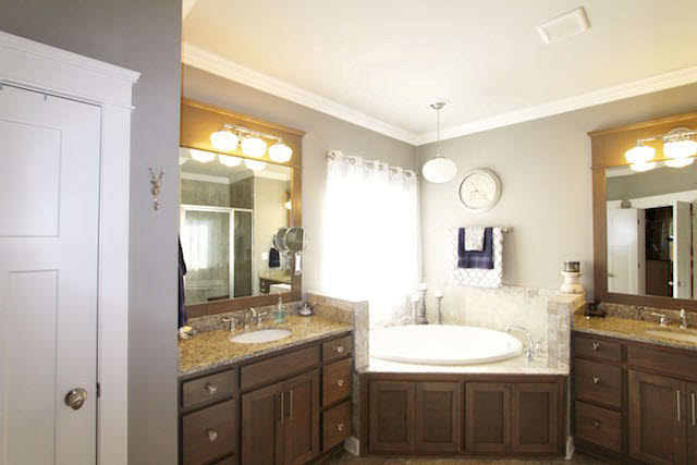 9463 Autauga Bend Daphne, AL 36526 - Photo 17 of 25 Master/Dbl Vanities