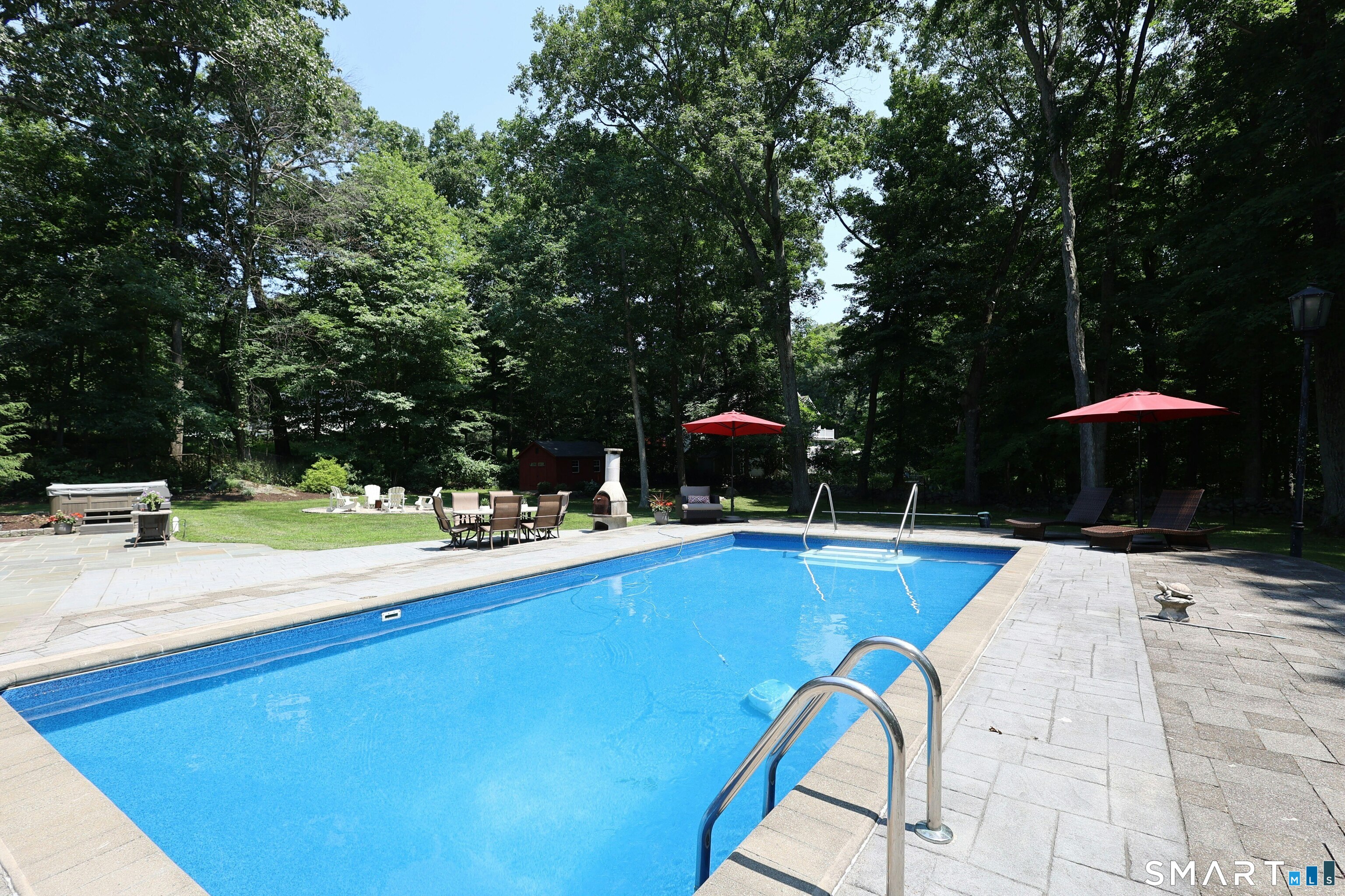 59 Rising Ridge Road Ridgefield, CT 06877 - Photo 3 of 40