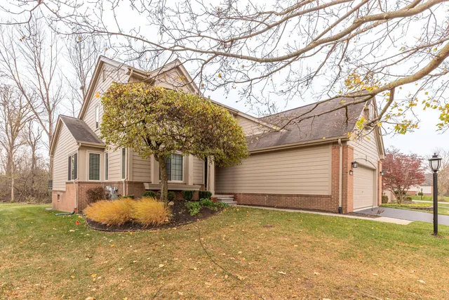 $625,000 | 17200 Lake View Circle, Unit 37, Northville, MI 48168