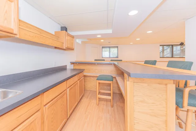 $625,000 | 17200 Lake View Circle, Unit 37, Northville, MI 48168