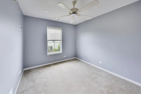 $434,000 | 124 Rosehall Drive, Lake Zurich, IL 60047