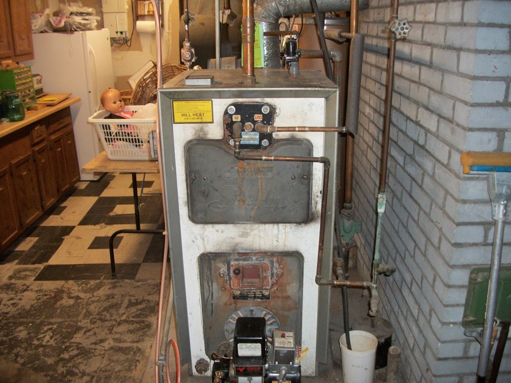 71 Moon Road Lynn, MA 01904 - Photo 18 of 28 Gallery Image 18