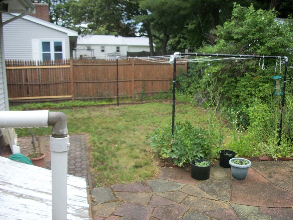 71 Moon Road Lynn, MA 01904 - Photo 27 of 28 Gallery Image 27
