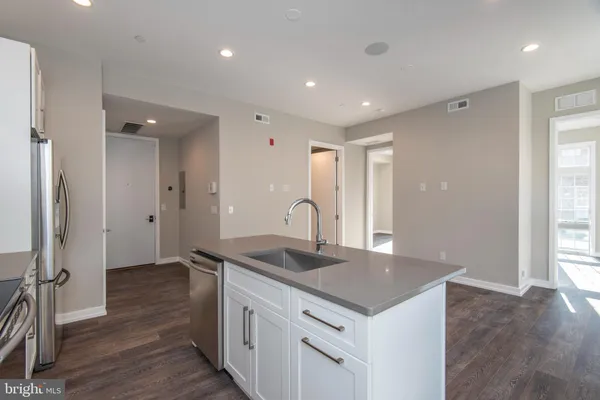 $2,200 | 1340 South 13th Street, Unit 1C, Philadelphia, PA 19147