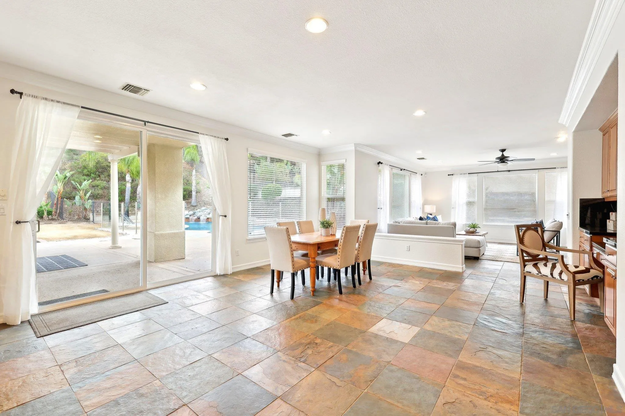 11781 Treadwell Drive Poway, CA 92064 - Photo 14 of 63