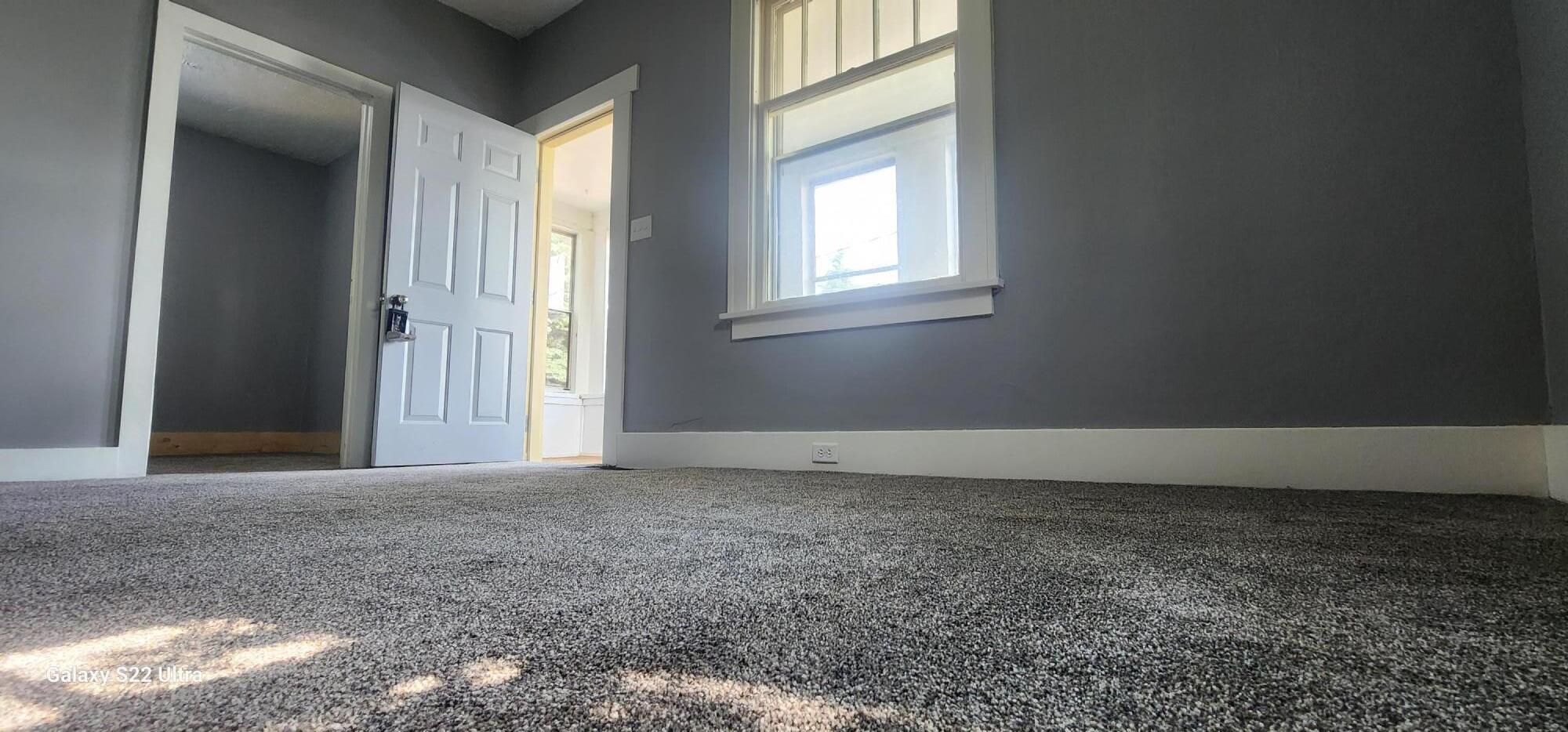 514 Crooks Street Belding, MI 48809 - Photo 5 of 16 20230616_162741