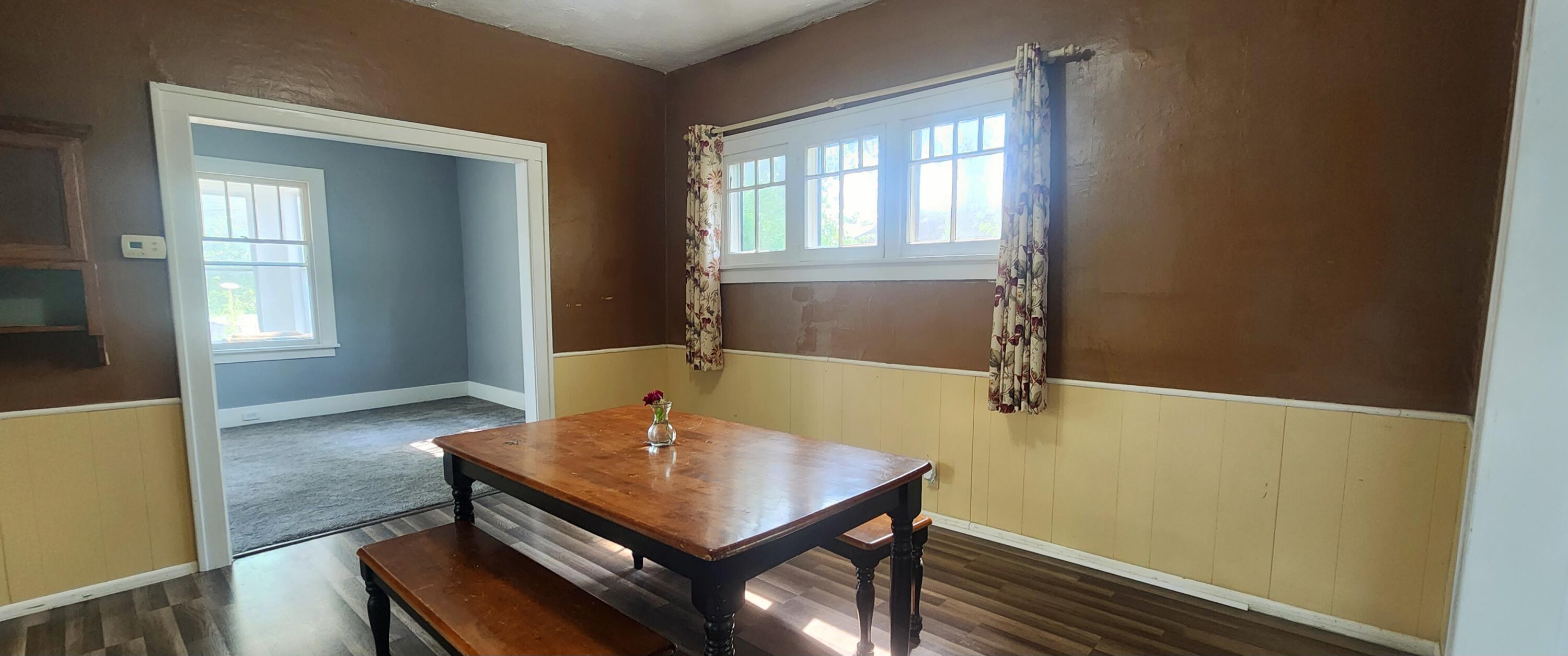 514 Crooks Street Belding, MI 48809 - Photo 8 of 16 20230616_163109
