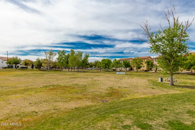 $2,190 | 4333 South Rim Court, Gilbert, AZ 85297