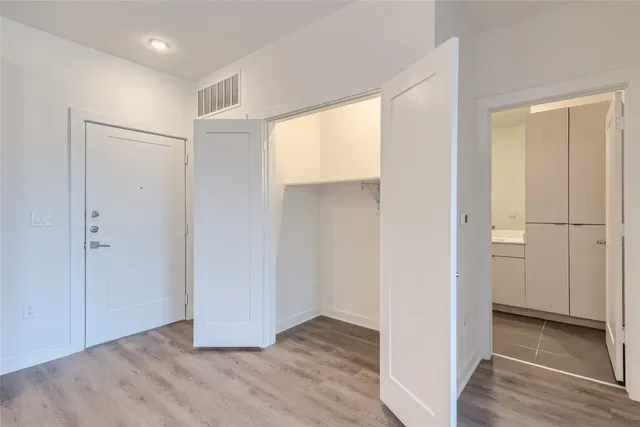 $2,350 | 4802 South Congress Avenue, Unit 305, Austin, TX 78745