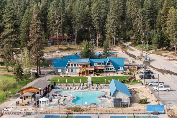 $699,900 | 15 Starview Drive, Garden Valley, ID 83622
