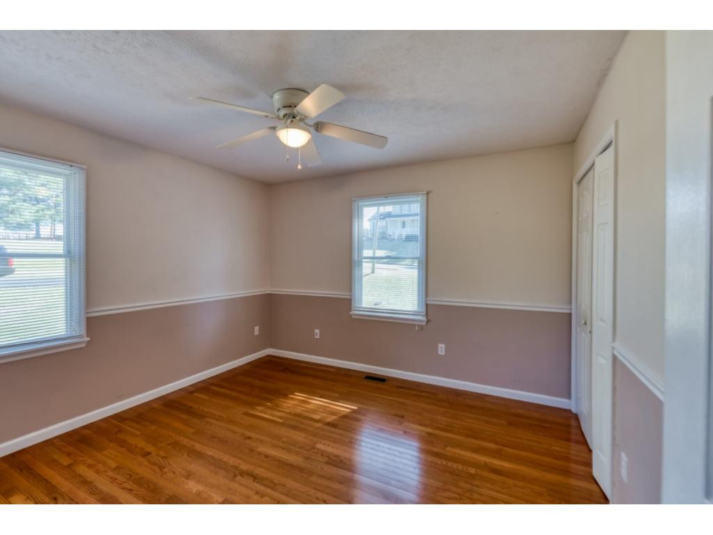 2025 Florist Road Southwest Abingdon, VA 24210 - Photo 11 of 19 Photo 11