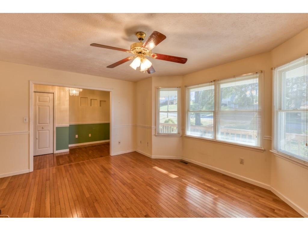 2025 Florist Road Southwest Abingdon, VA 24210 - Photo 5 of 19 Photo 5