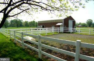 10 South Peartown Road Denver, PA 17517 - Photo 3 of 21 Gallery Image 3