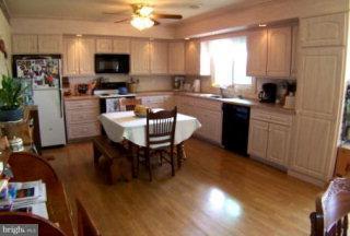 10 South Peartown Road Denver, PA 17517 - Photo 8 of 21 Gallery Image 8
