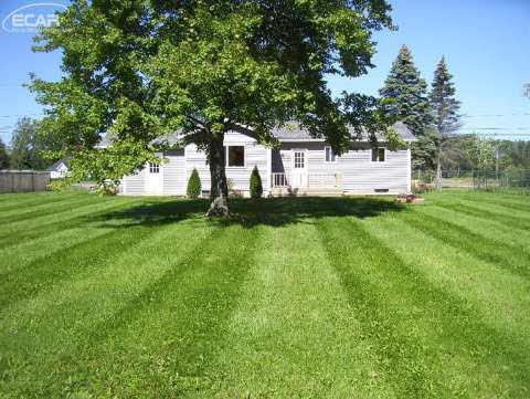 8159 Carpenter Road Flushing, MI 48433 - Photo 44 of 48 20448798-43.JPG
