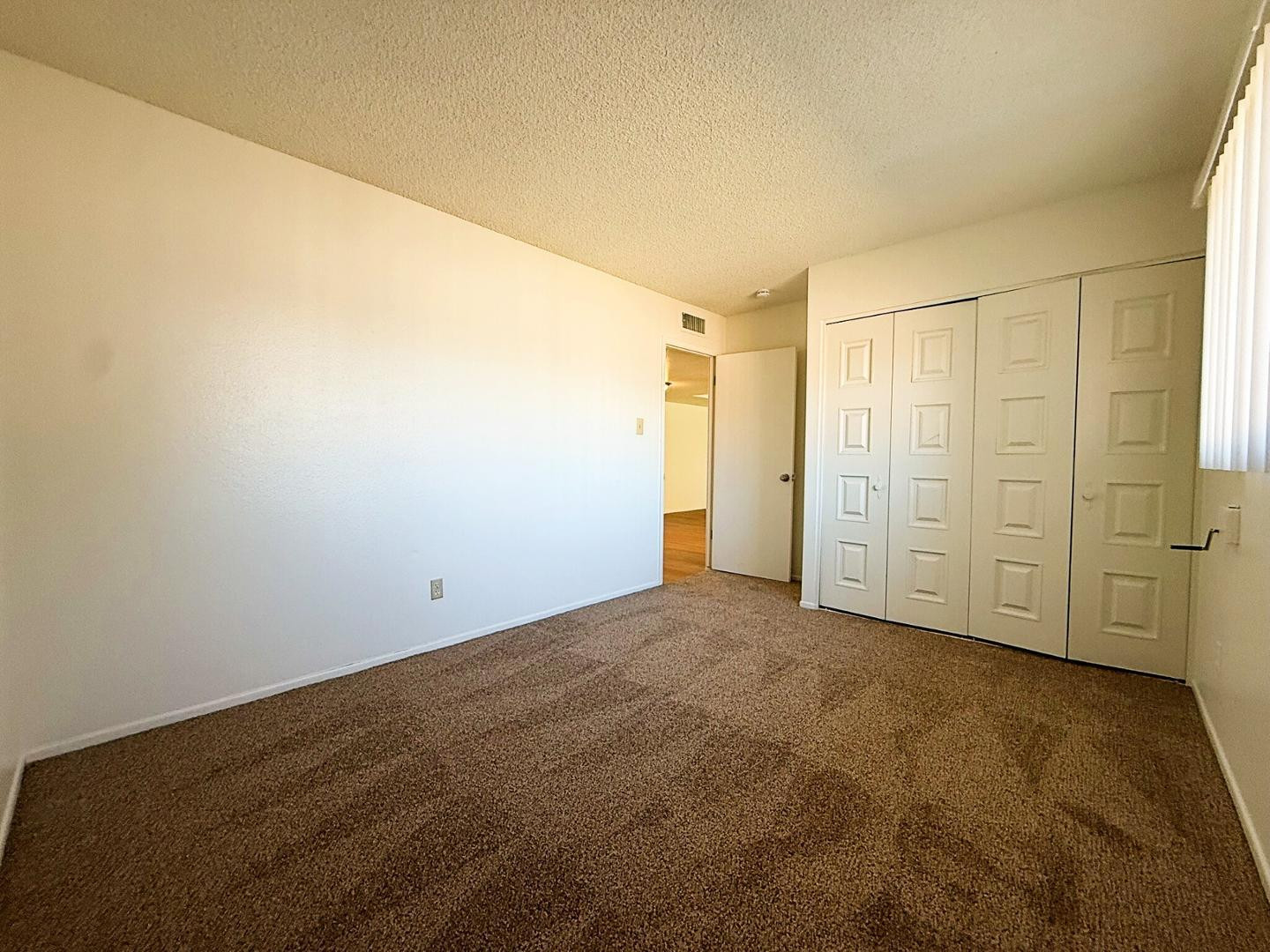 5208 West Calavar Road Glendale, AZ 85306 - Photo 8 of 39 Photo #8