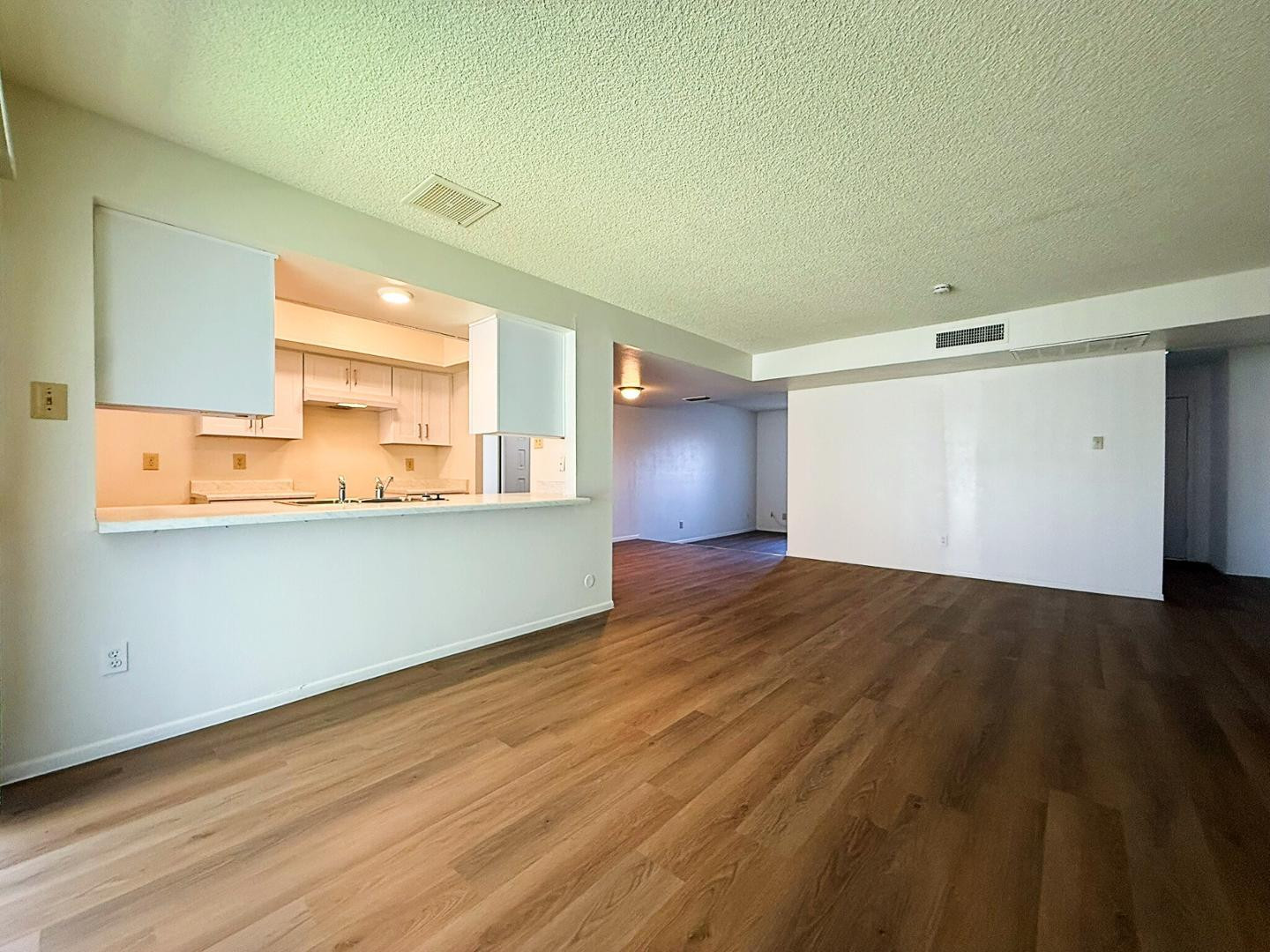 5208 West Calavar Road Glendale, AZ 85306 - Photo 9 of 39 Photo #9