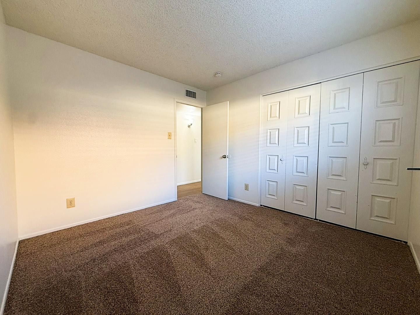 5208 West Calavar Road Glendale, AZ 85306 - Photo 10 of 39 Photo #10