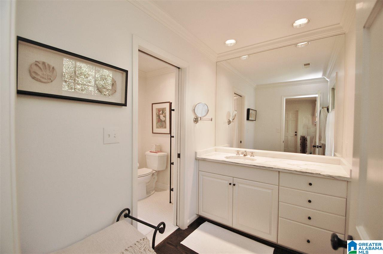 2934 Surrey Road Birmingham, AL 35223 - Photo 17 of 32